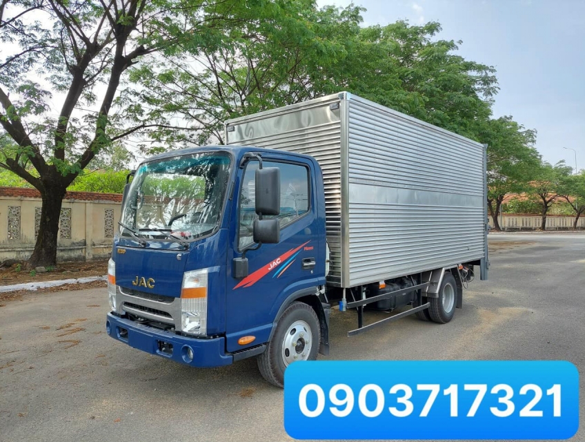 Mua xe tải Jac N200S thùng kín bửng nâng giá tốt tại Sài Gòn
