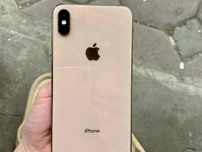 Bán Xs max 64g Gold bản quốc tế ,zin all full chức năng,pin 90