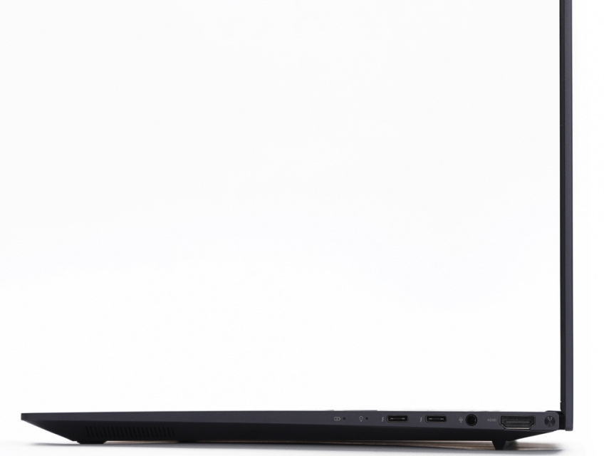 Laptop Asus Zenbook Oled 14X Q420 |Core i7-13700H |Ram 16GB |SSD 512GB