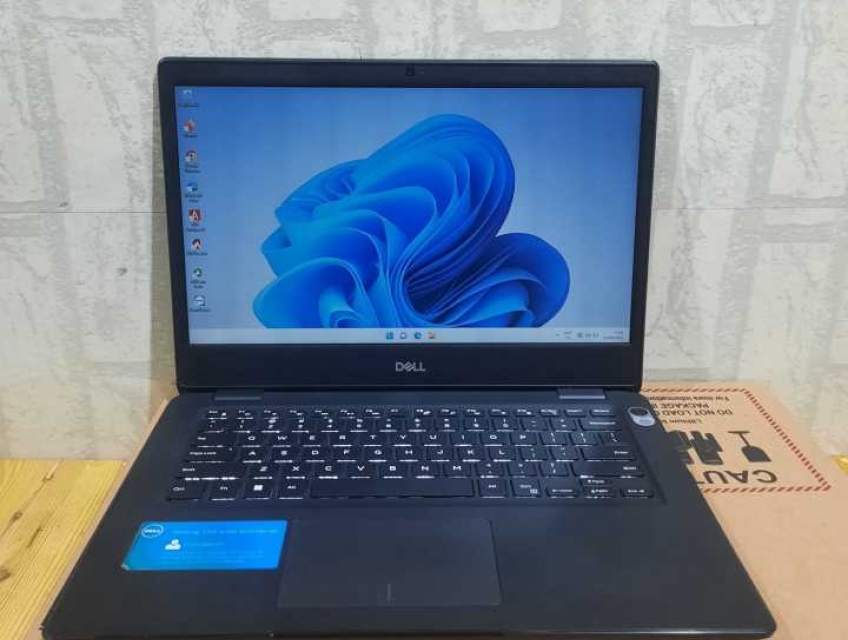 Xã em Dell latitude 3400..i7 8565u-ram 8g-ssd 256g==5TR8