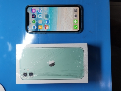 [HCM] Bán IPHONE 11 64GB VN/A màu Green còn bảo hành 10 tháng