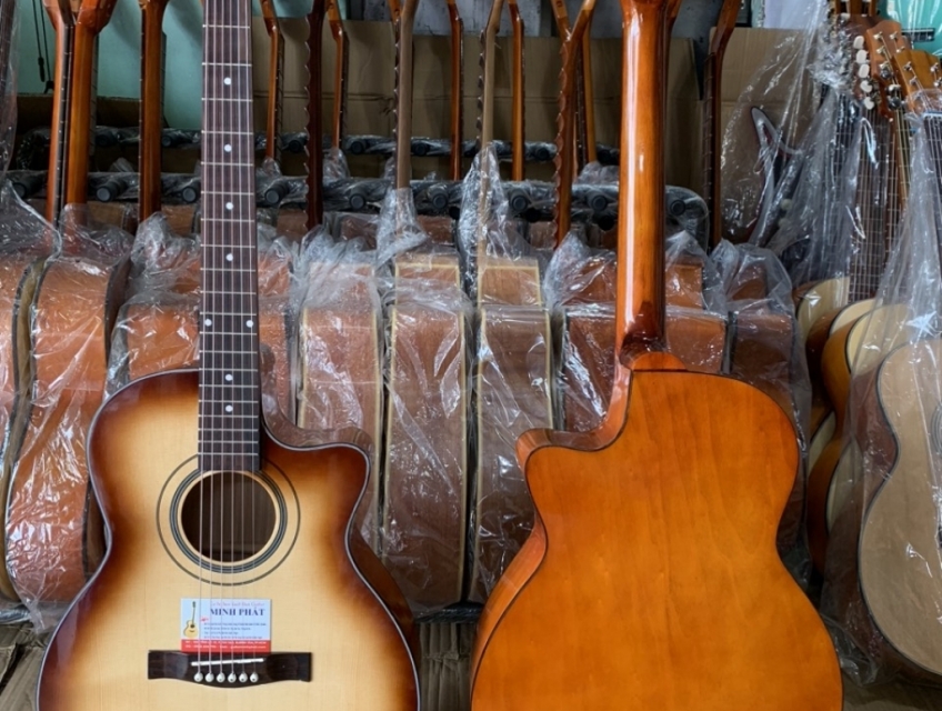 Đàn guitar bán lẻ giá sỉ 750k - Shop đàn guitar uy tín, giá rẻ TPHCM