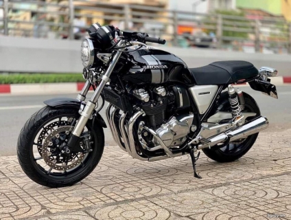 CẦN BÁN HONDA CB1100 ,xe mới keng,,đẹp như ngọc Trinh