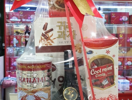 Khuyến mãi dịp Tết yến sào Hòn Ngọc Việt