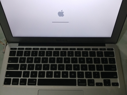 Dư sài cần bán lại macbook air 2011 giá rẻ