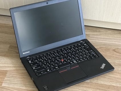 Lenovo Thinkpad X250 (Core i5 5300U, 4 GB RAM, 120 GB SSD, 12.5”)