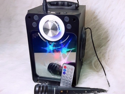 chuyên sỉ các phụ kiện công nghệ