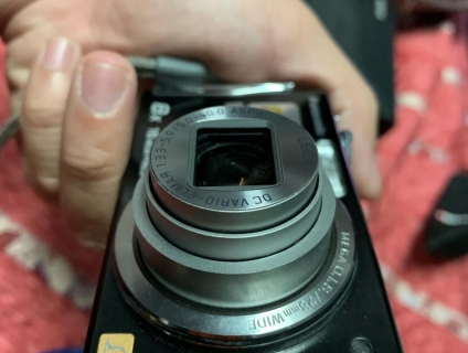 Bán Panasonic Lumix Dmc-fh25 ong kính Leica zoom8x như mới