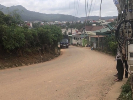 Đất xây Khách sạn mặt tiền gần Trung tâm Đà Lạt