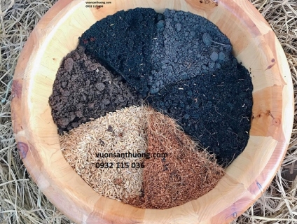 Đất Mùn Hữu Cơ 20dm3 cho rau củ quả cây cảnh