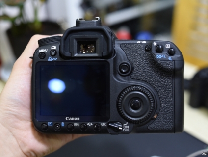 ✅ Cần bán Canon 50D body !!!