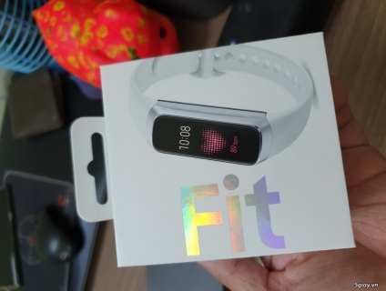 Cần bán Galaxy fit new seal