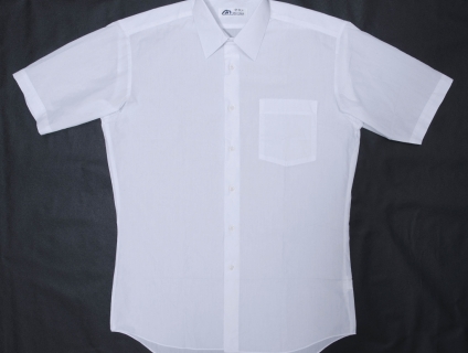 [Topic 1 ] sơ mi trắng UniQLo japan mời anh em bid ET 22h59' - 21/1/2020.