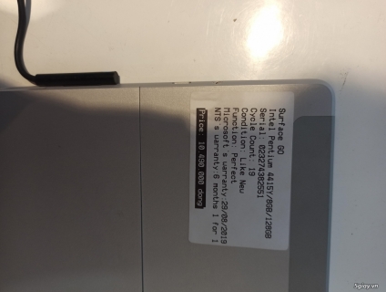 Surface GO likenew 4415Y/8/128