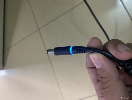 DƯ SẠC LAPTOP DELL WORDSTAITON ĐẦU KIM LỚN 19.5V-12.3A (240W) ZIN