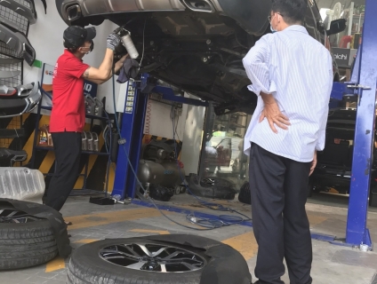 đồ chơi xe hơi - phụ kiện ô tô giá tốt