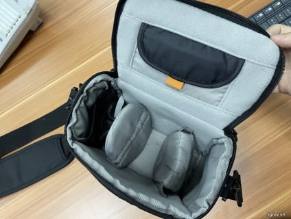 Bán túi đựng máy ảnh Lowepro đã sử dụng