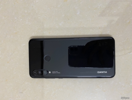 Do đổi qua xài iphone nên bán lại huawei p30 lite .moi chũc năng binh