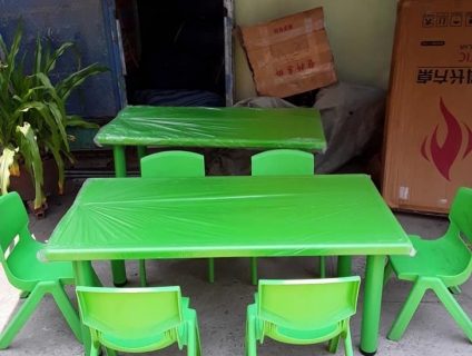 BÀN NHỰA - BÀN NHỰA TRE EM