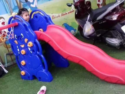 CẦU TUỘT MẦM NON