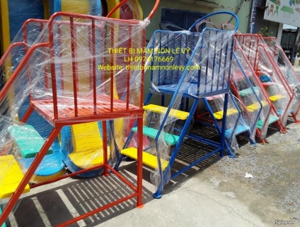 CẦU TUỘT SẮT  MẦM NON