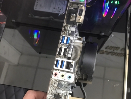 COMBO SIÊU ĐỈNH: A320+ RYZEN 2200G + RAM 8GB