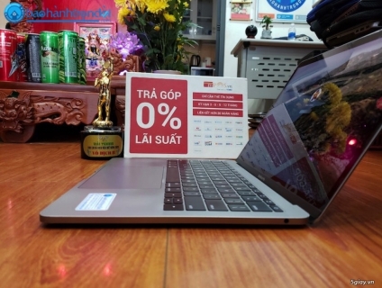 Macbook Pro 2017 13.3" - MPXQ2 - GRAY