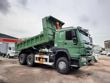 xe ben howo 3 chân thùng vuông | Howo Sinotruck 8x4 tại Quảng Ninh
