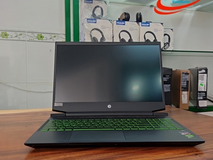 HP Pavilion Gaming 15-ec0050AX Ryzen 5 3550H/8GB/128GB SSD + 1TB HDD