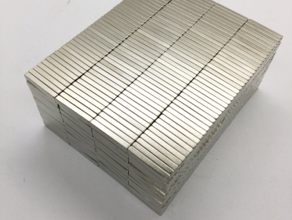 Bộ 100 viên nam châm 20x3.8x2.5 mm mạ nikel