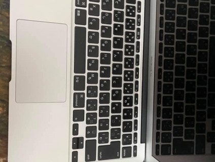 BÁN MacBook Air 13in i7 ram4g ssd 256g máy nguyên zin xách tay bán rẻ