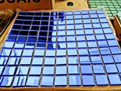 Gạch mosaic thủy tinh cao cấp - Gạch mosaic hồ bơi giảm giá 50%