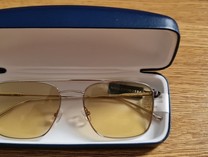 Kính đi đêm Lacoste chính hãng săn  sales tại Anh