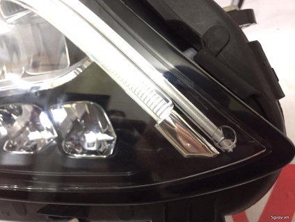 A2059065504 Đèn pha Mercedes-BenzC200 2019