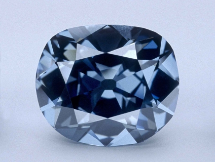 Chiêm ngưỡng hình ảnh kim cương bí ẩn nhất thế giới