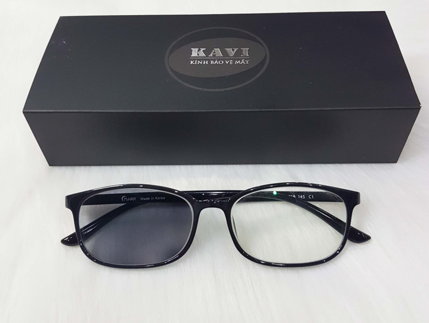 Kính đổi màu là gì?