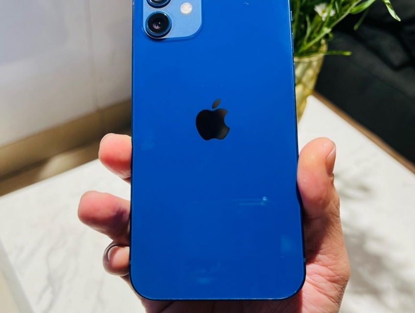 Iphone 12 64G Blue đẹp 99% pin 100%