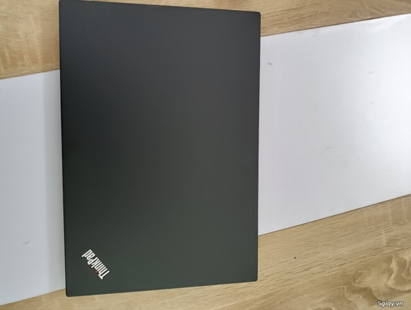 Thinkpad X1 Carbon G5  Core i7 -7600u/16Gb/256Gb/FHD ...giá rẻ