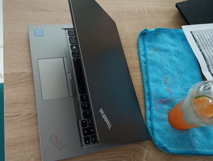 Lenovo Thinkpad L380 i5- 8350U vỏ hợp kim rất đẹp leng keng giá rẻ