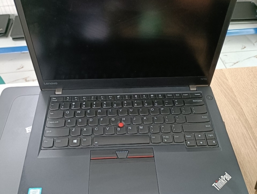 Lenovo Thinkpad T470s Core i7-7600 / 8Gb/ 256Gb giá rẻ