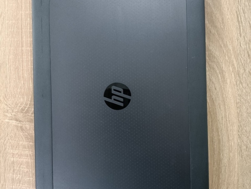 HP Zbook 15G3 Core i7 -6820HQ giá siêu rẻ