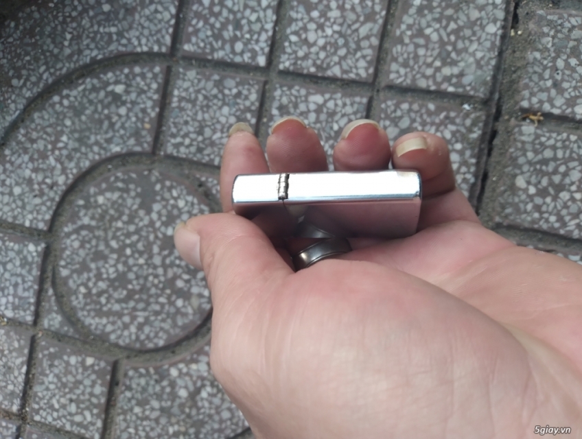 Zipo slim 1950s bánh xe sỏ chỉ bánh xe bén lửa