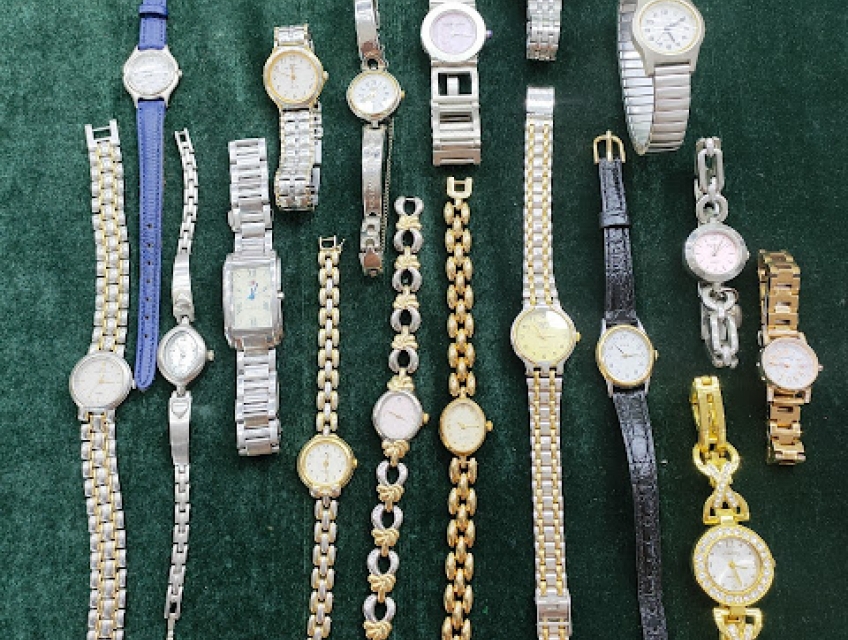 Chuyên cung cấp lô đồng hồ si nhật hàng tận gốc giá tốt nhất