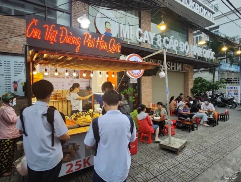 TÌM ĐỒNG ĐỘI LÀM VIỆC TẠI QUẬN 8 (Chung Cư The Peagasus)