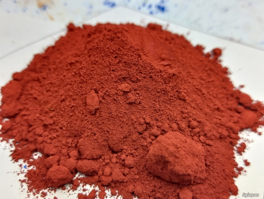 Bột màu đỏ trong ghế đá, gạch vỉa hè, terrazzo, galito,