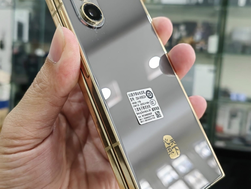 Samsung W24 dual 2 sim 16GB/1TB bản đặc biệt của Fold 5 bán hay đổi