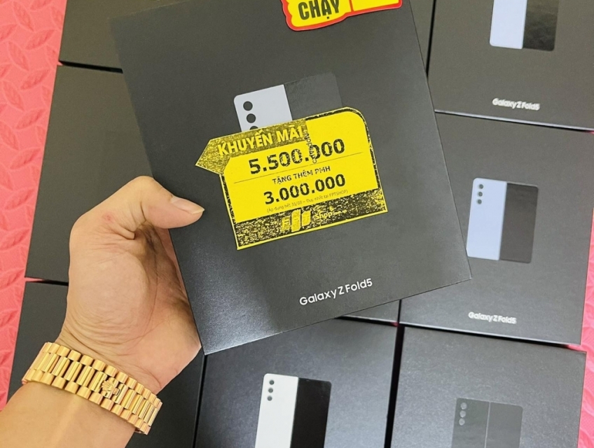 S23 Ultra,S22 Ultra,S21 Ultra,Note20 Ultra,Z Flip5,Z Fold5 New Seal...