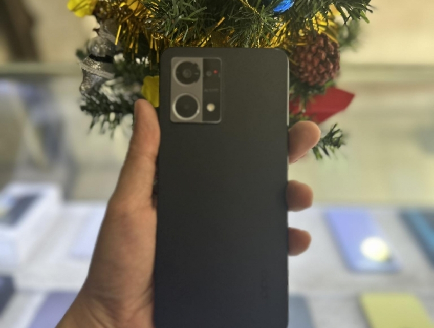 oppo reno 7 5g zin mới keng
