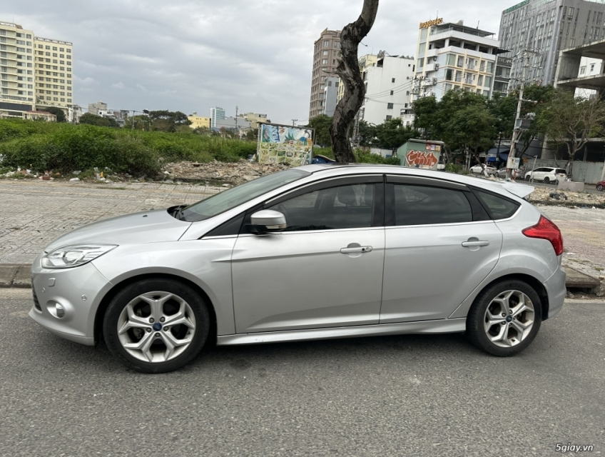 cho thuê xe tự lái giá rẻ