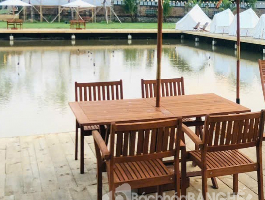 Bàn ghế gỗ quán cafe, quán ăn, sân thượng, khu camping dã ngoại ngoài